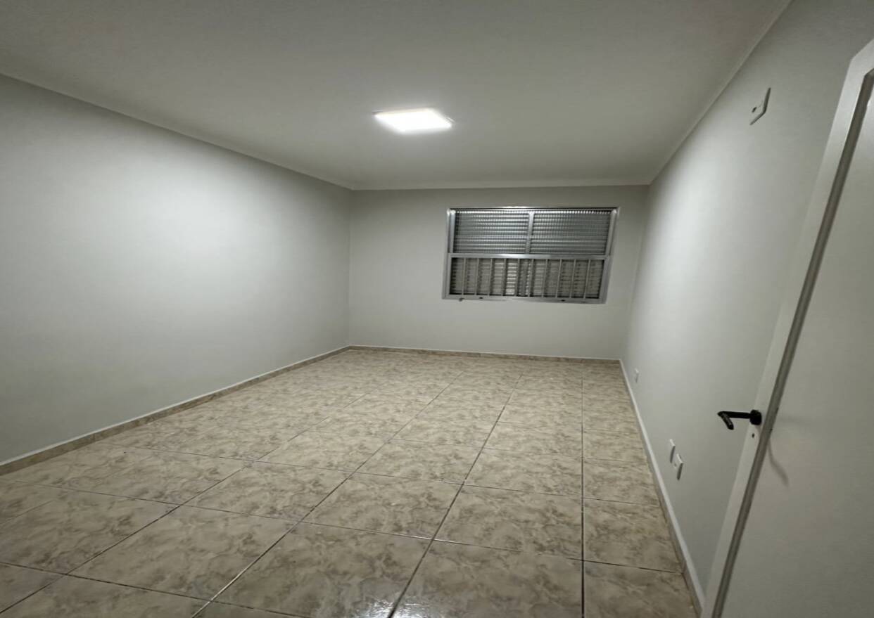 #698 - Apartamento para Venda em Santos - SP