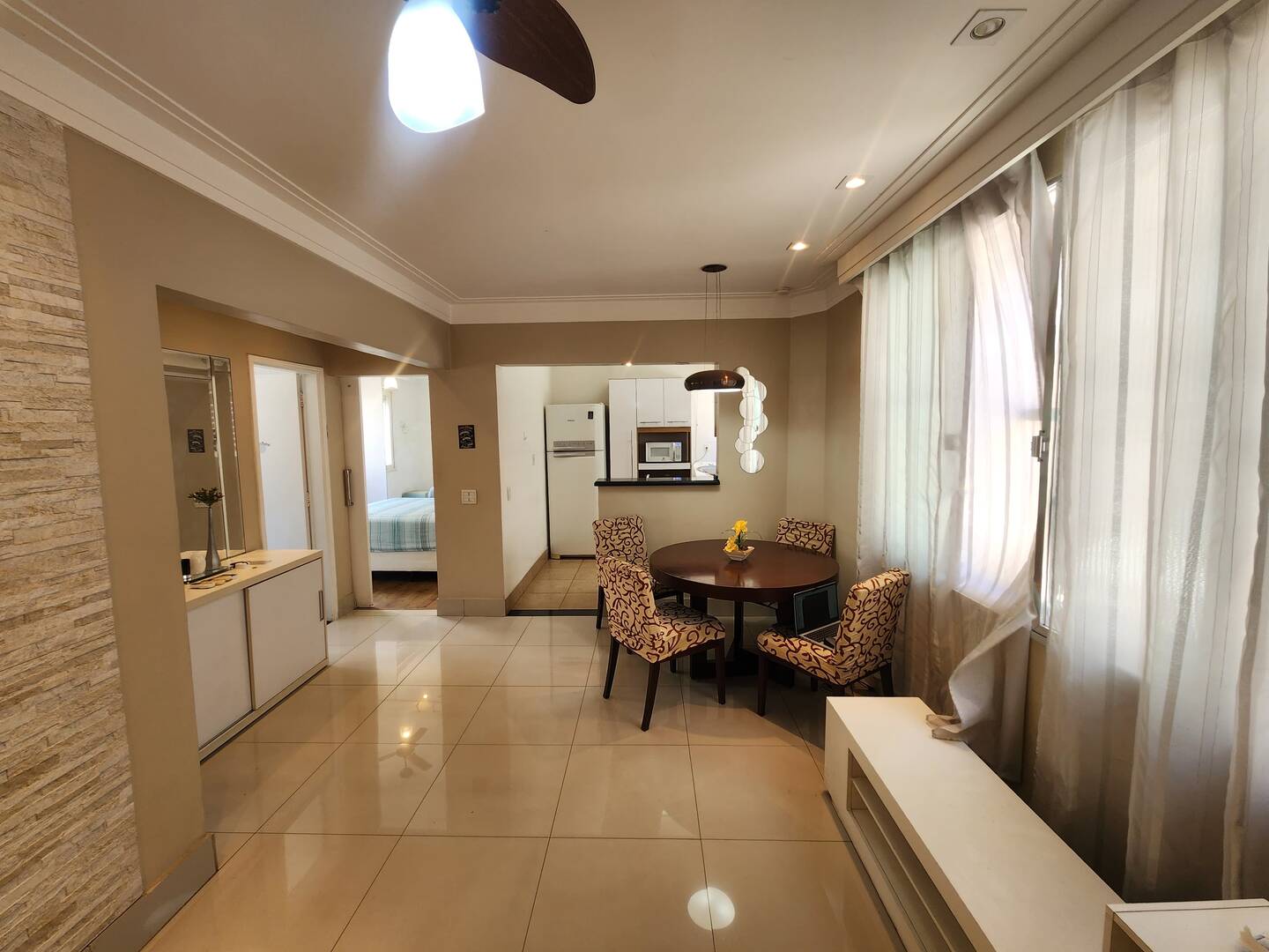 #712 - Apartamento para Venda em Santos - SP