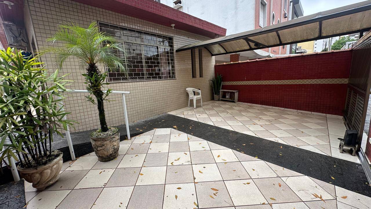 #715 - Casa para Locação em Santos - SP