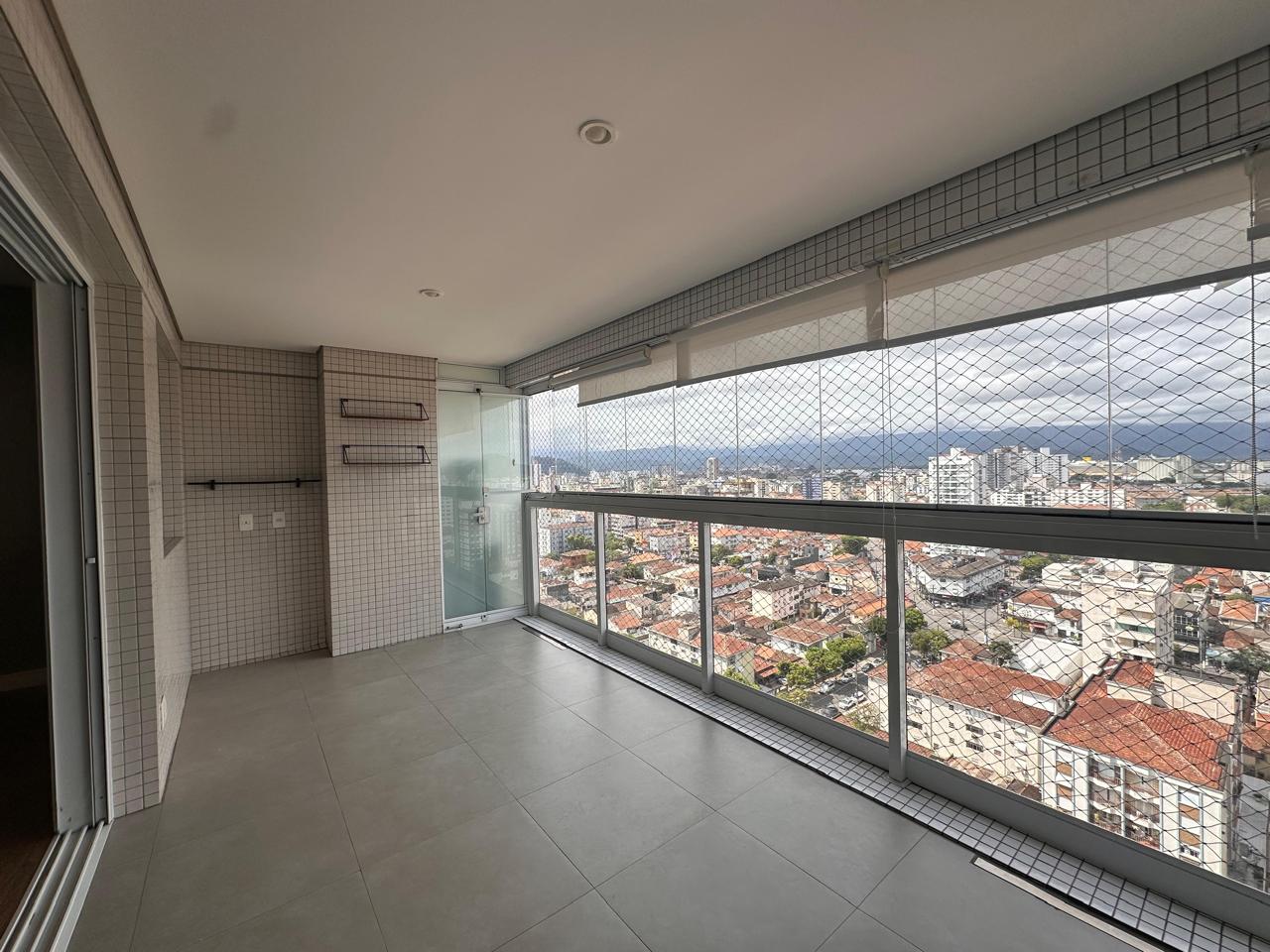 #723 - Apartamento para Venda em Santos - SP