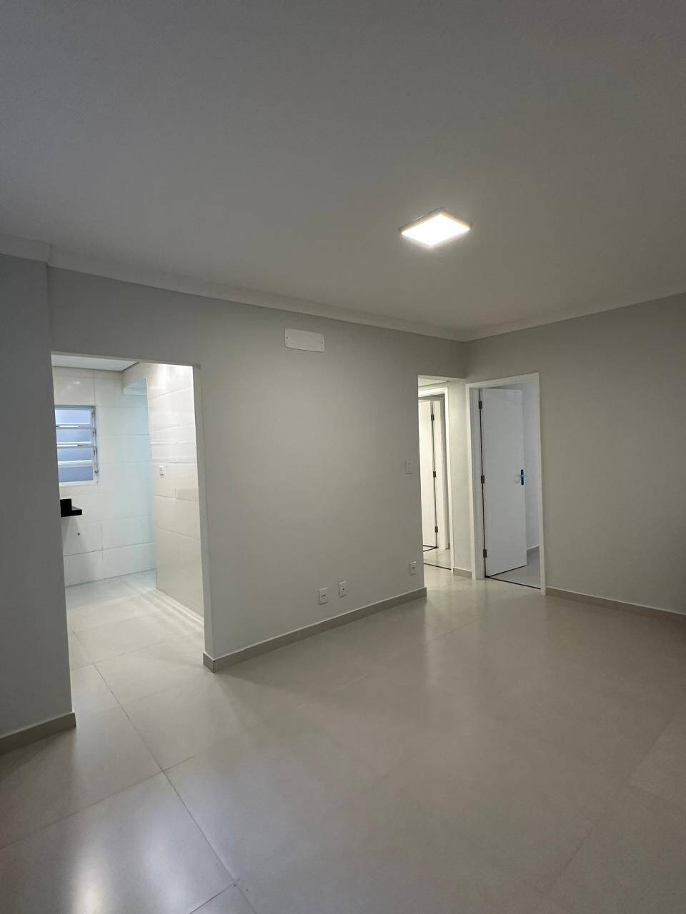 #790 - Apartamento para Venda em Santos - SP