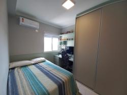 Apartamento para Venda em Santos - 5