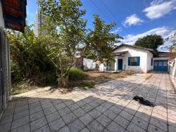 #CA00061 - Casa para Venda em Santos - SP