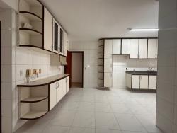 Apartamento para Venda em Santos - 4