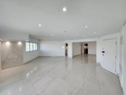 Apartamento para Venda em Santos - 4