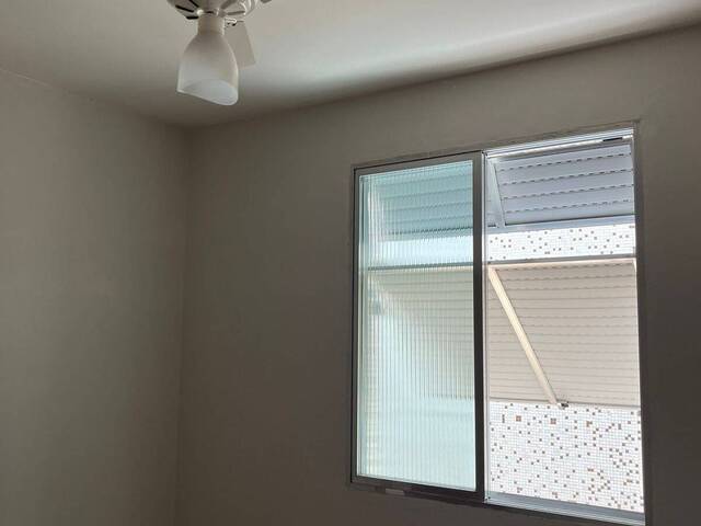 #695 - Apartamento para Locação em Santos - SP