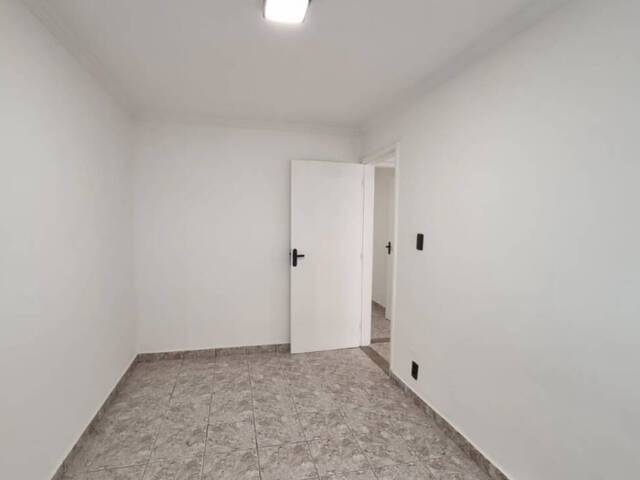 #699 - Apartamento para Venda em Santos - SP