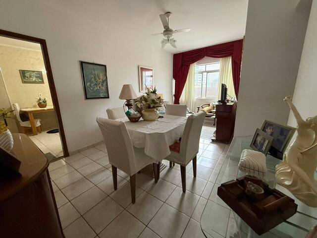 #703 - Apartamento para Venda em Santos - SP