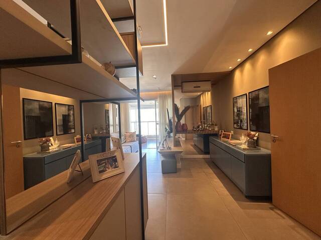 #706 - Apartamento para Venda em Santos - SP