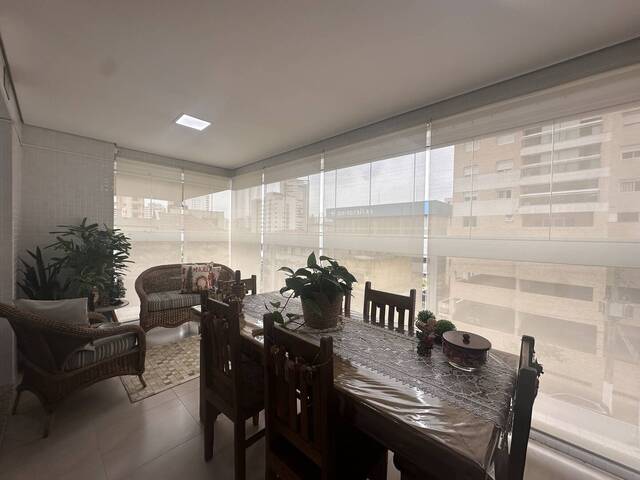 Apartamento para Venda em Santos - 4
