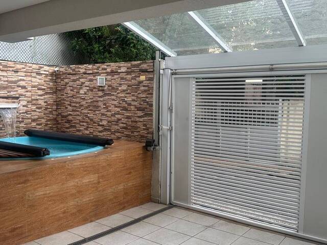 #717 - Casa para Venda em Santos - SP