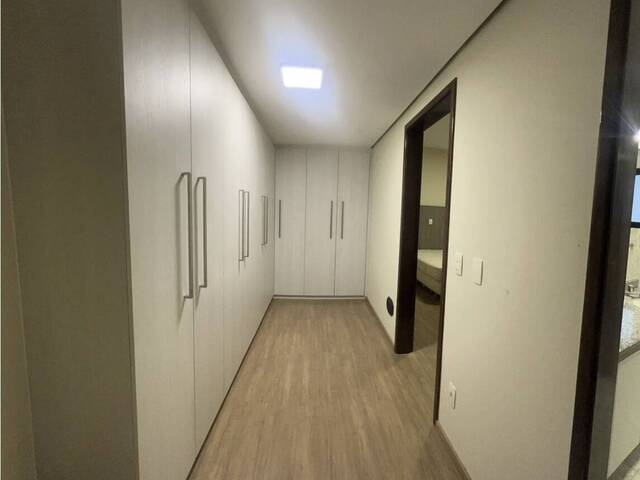 Apartamento para Venda em Santos - 4
