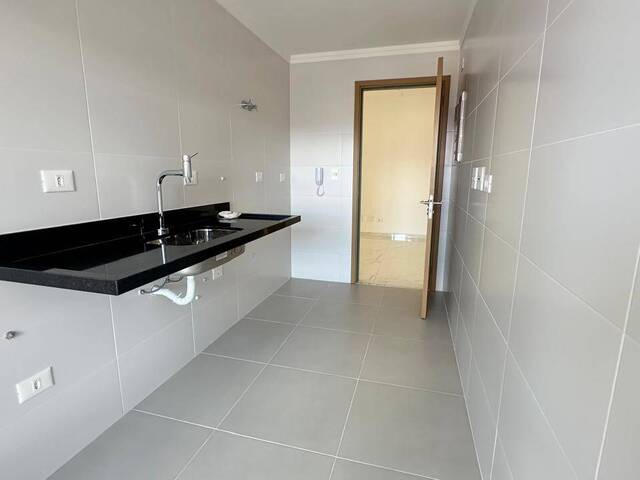 #721 - Apartamento para Venda em Santos - SP