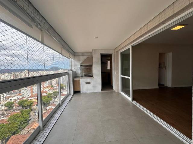 #723 - Apartamento para Venda em Santos - SP