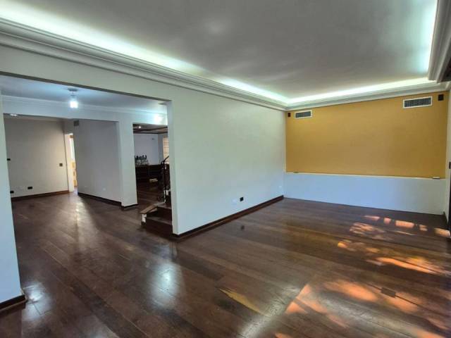 #732 - Casa para Venda em Santos - SP