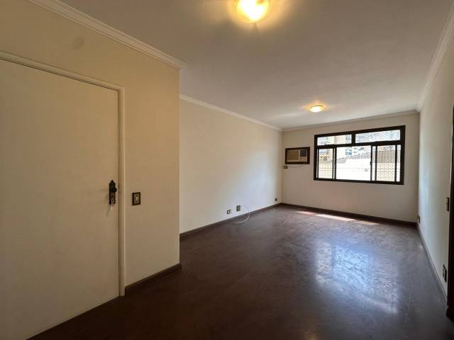 #735 - Apartamento para Venda em Santos - SP