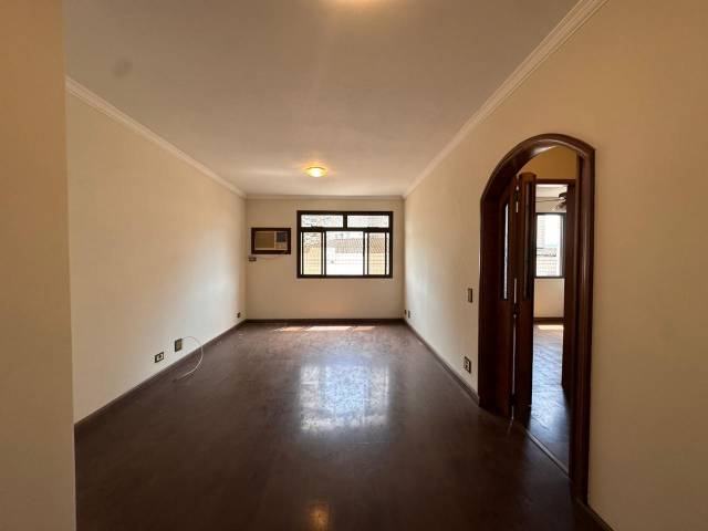 #735 - Apartamento para Venda em Santos - SP