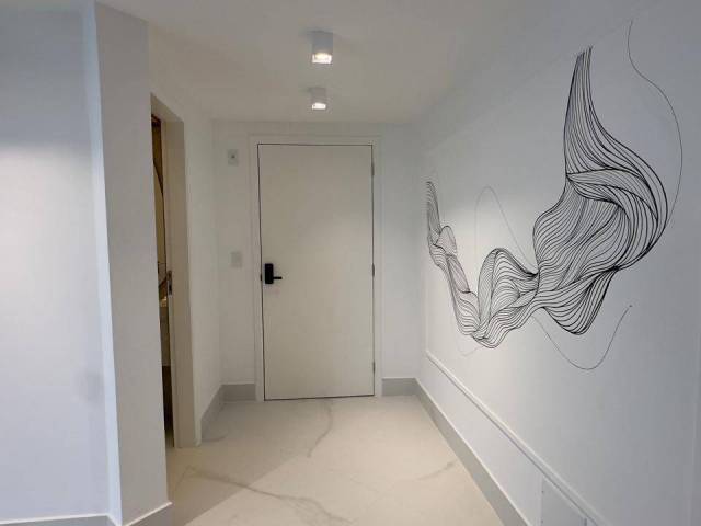 #740 - Apartamento para Venda em Santos - SP