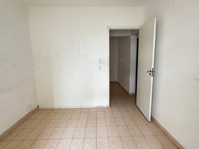 Apartamento para Venda em Santos - 4