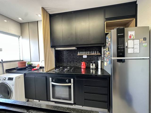 #749 - Apartamento para Venda em Santos - SP