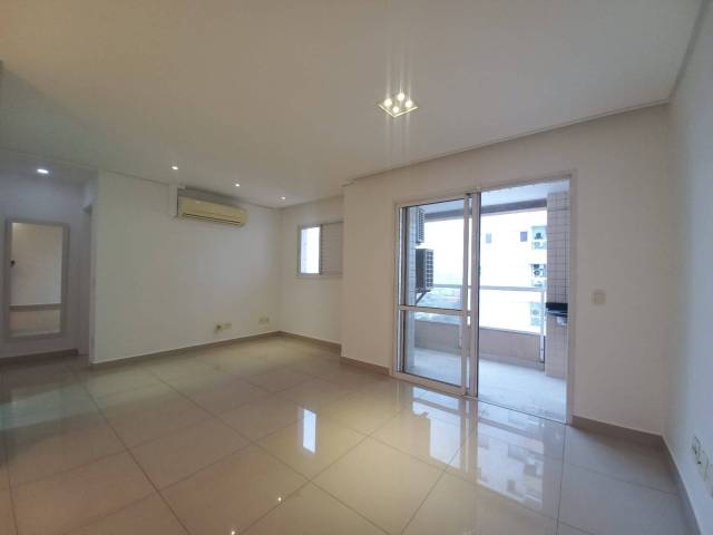 #751 - Apartamento para Venda em Santos - SP