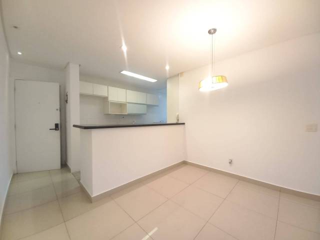 Apartamento para Venda em Santos - 5