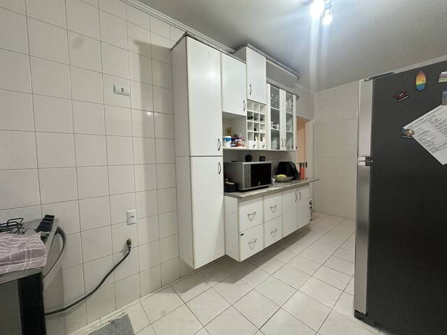 #754 - Apartamento para Venda em São Vicente - SP