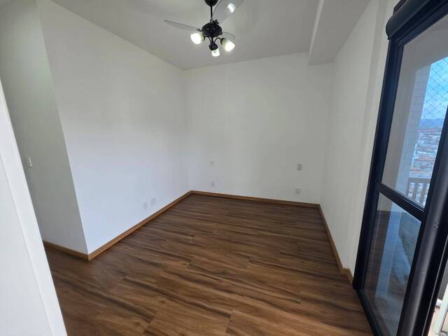 Apartamento para Venda em Santos - 4