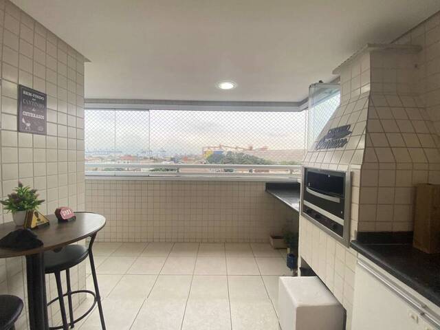 #765 - Apartamento para Venda em Santos - SP