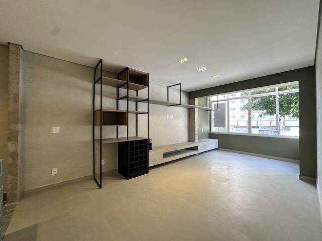 #772 - Apartamento para Venda em Santos - SP