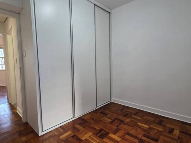 #775 - Apartamento para Venda em Santos - SP
