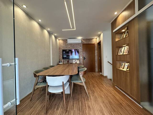 #777 - Apartamento para Venda em Santos - SP