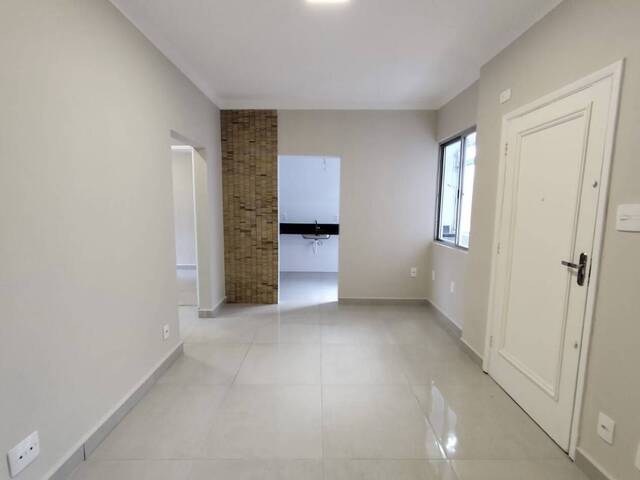 #778 - Apartamento para Venda em Santos - SP