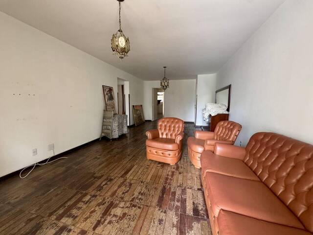 #780 - Apartamento para Venda em Santos - SP