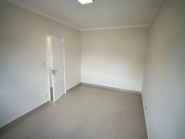 #783 - Apartamento para Venda em Santos - SP