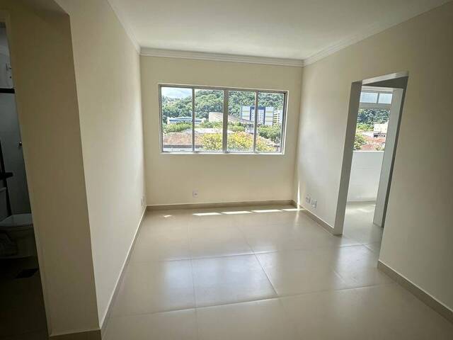 #783 - Apartamento para Venda em Santos - SP