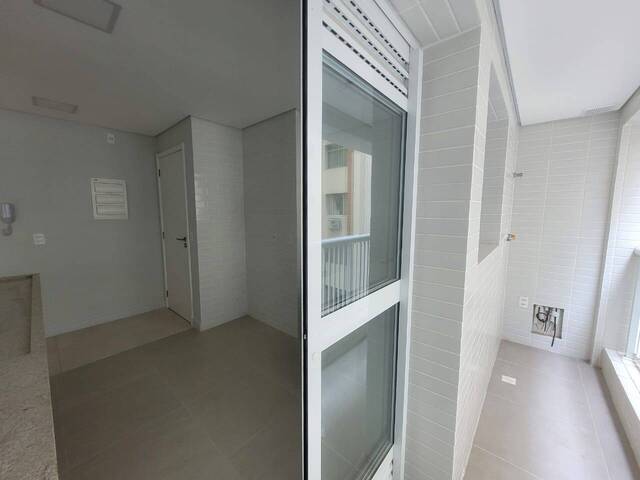 #789 - Apartamento para Venda em Santos - SP