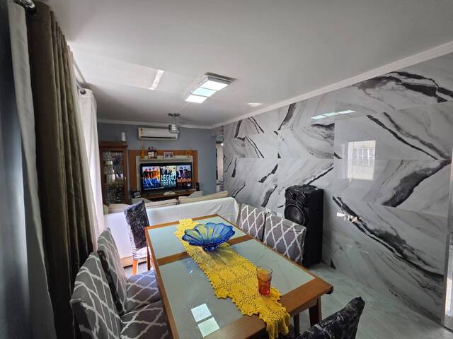 Apartamento para Venda em Santos - 4