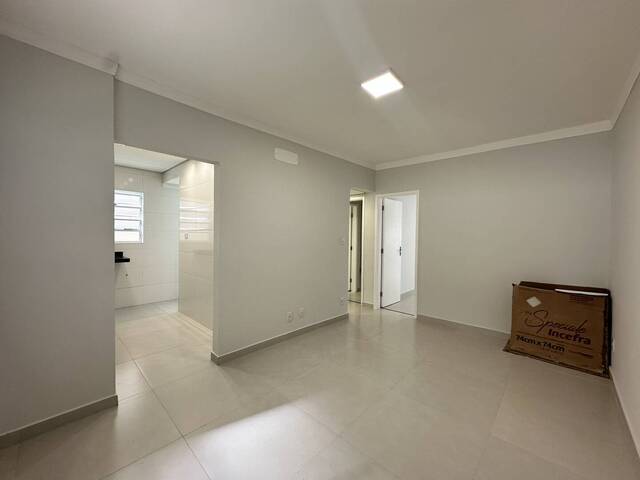 #790 - Apartamento para Venda em Santos - SP