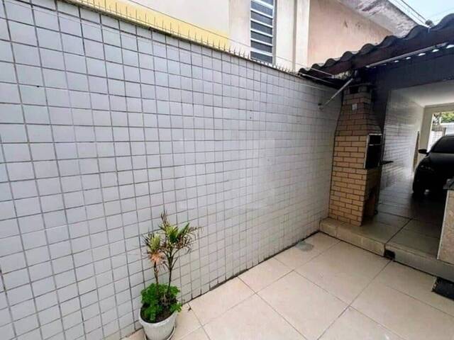 Sobrado para Venda em Santos - 4