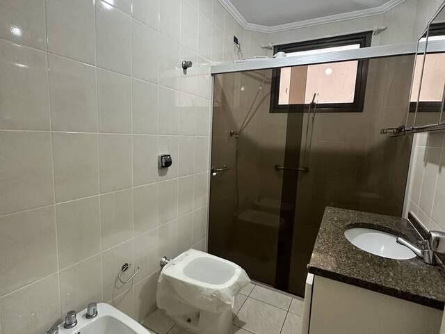 Apartamento para Venda em Santos - 2