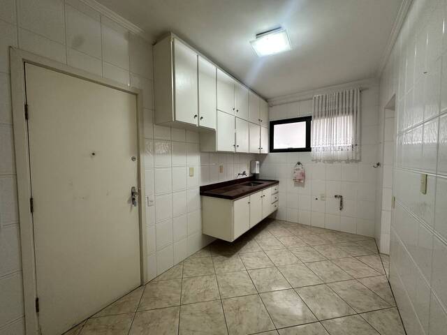 Apartamento para Venda em Santos - 4