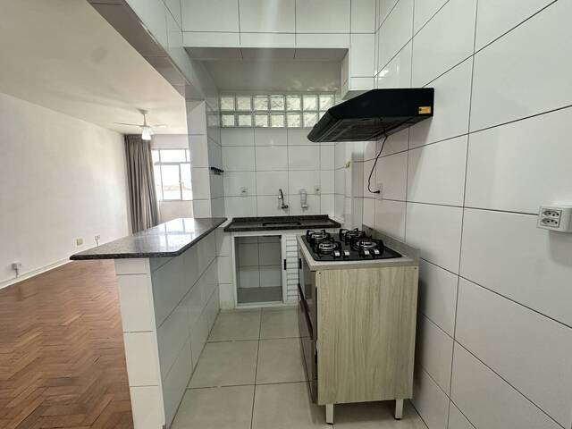 #806 - Sala Living para Locação em Santos - SP