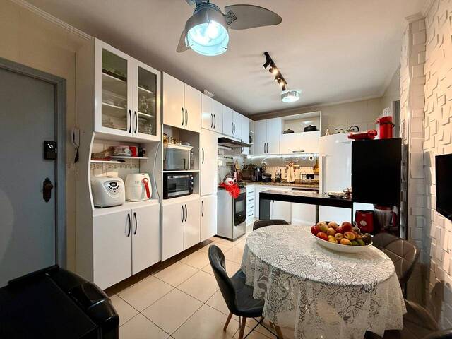 Apartamento para Venda em Santos - 2