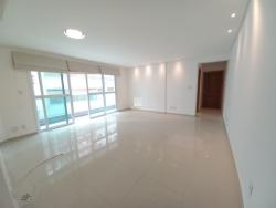 Apartamento para Venda em Santos - 2