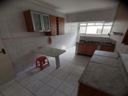 Apartamento para Venda em Santos - 2