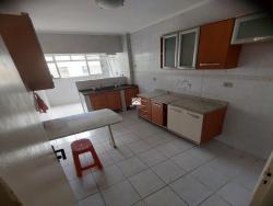 Apartamento para Venda em Santos - 3