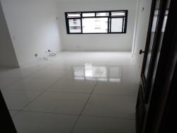 Apartamento para Venda em Santos - 4